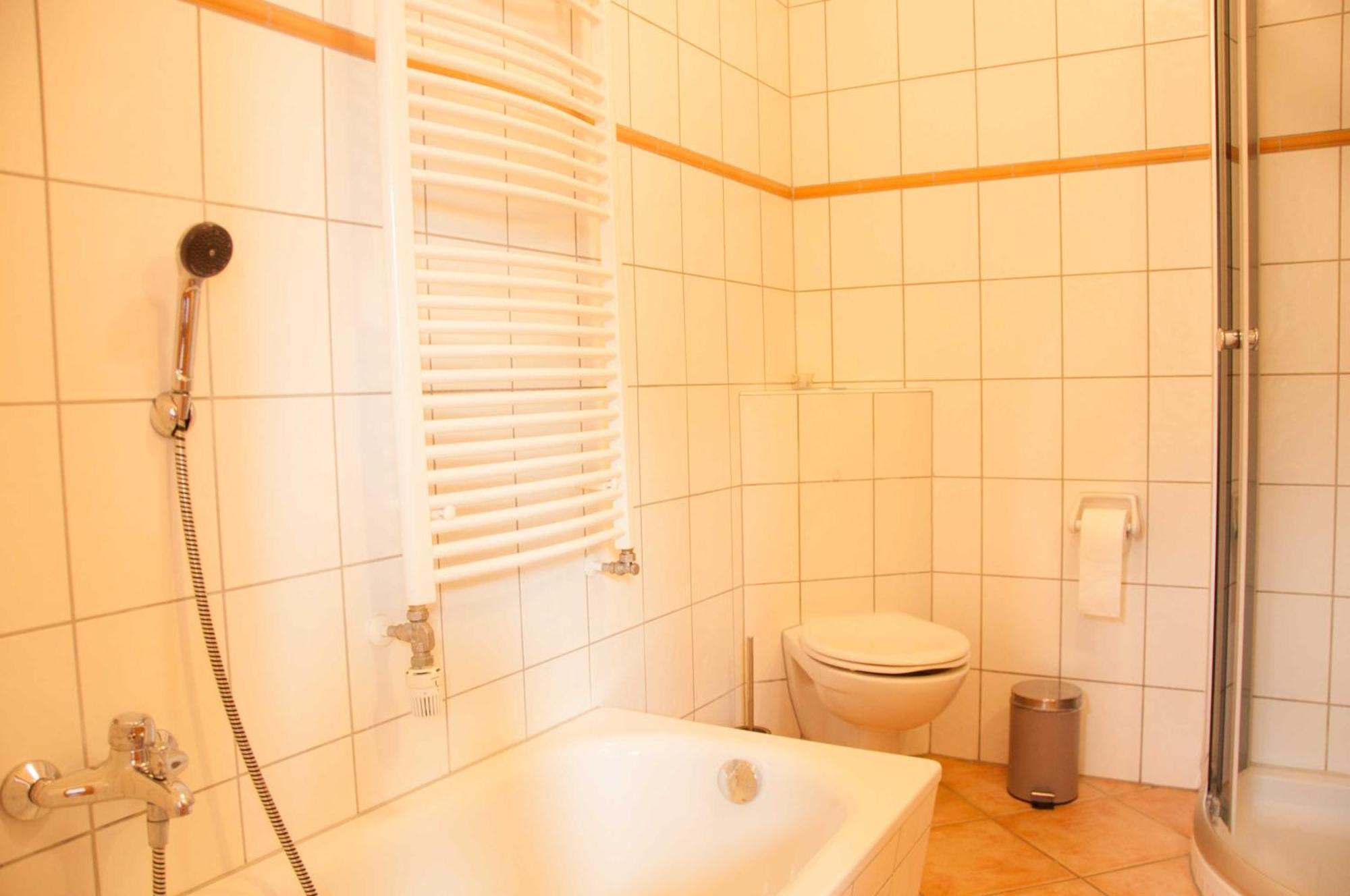 Landhaus Am Deich Middelhagen Bagian luar foto