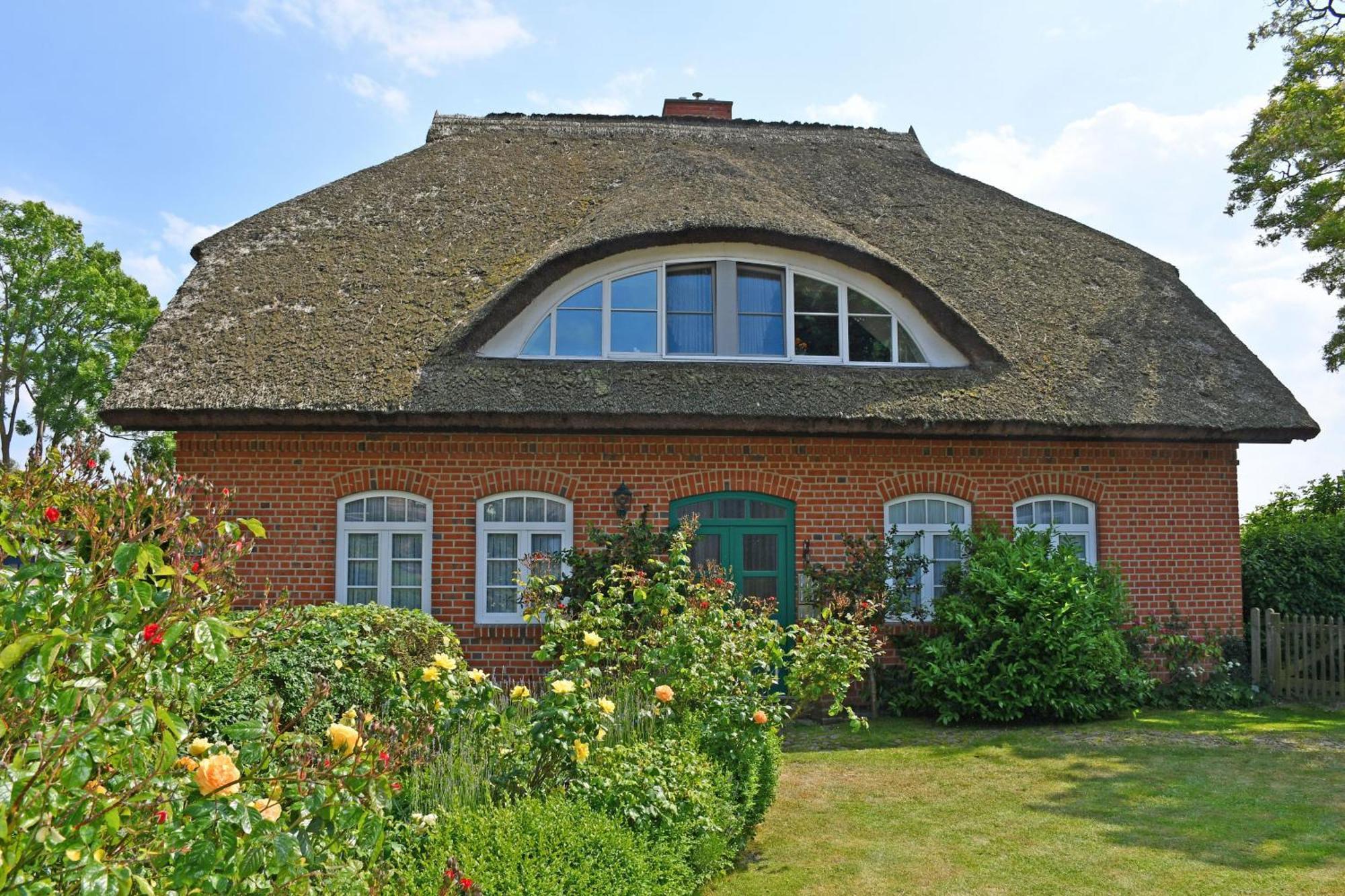 Landhaus Am Deich Middelhagen Bagian luar foto